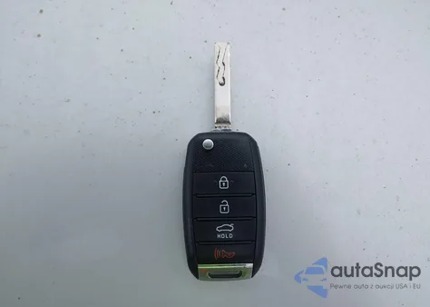 2016 Kia Optima Lx z USA, uszkodzony, nr VIN 5XXGT4L39GG088686